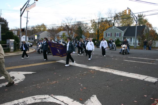 veteransdayparade28.jpg