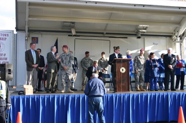 veteransdayparade31.jpg