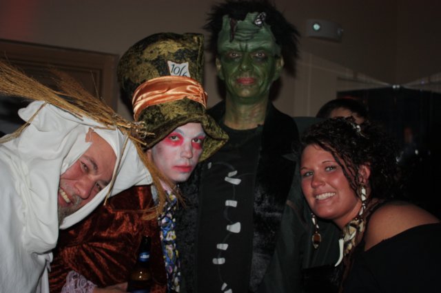 elkhalloween46.jpg