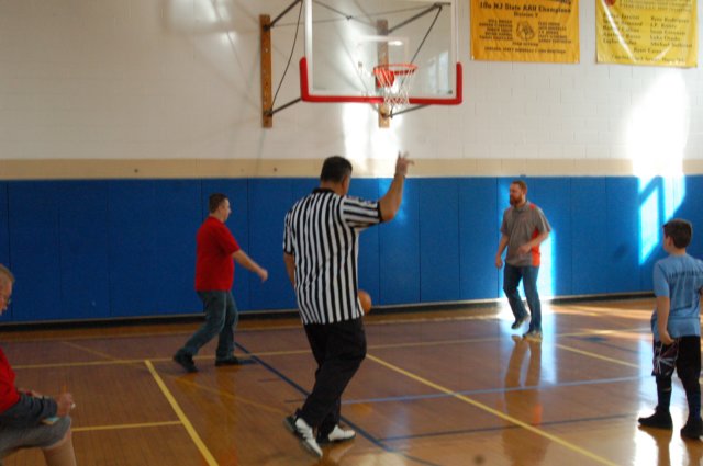 hoopshoot041.jpg