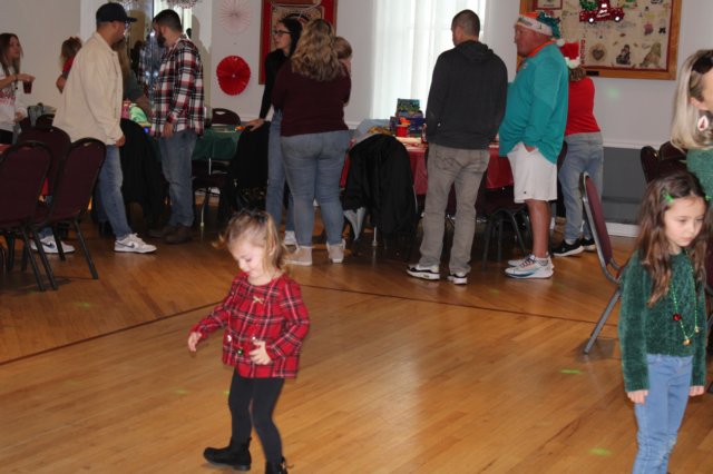 yacxmas04.jpg