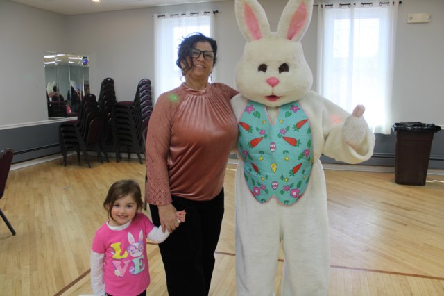 yaceaster06.jpg