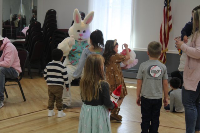 yaceaster16.jpg